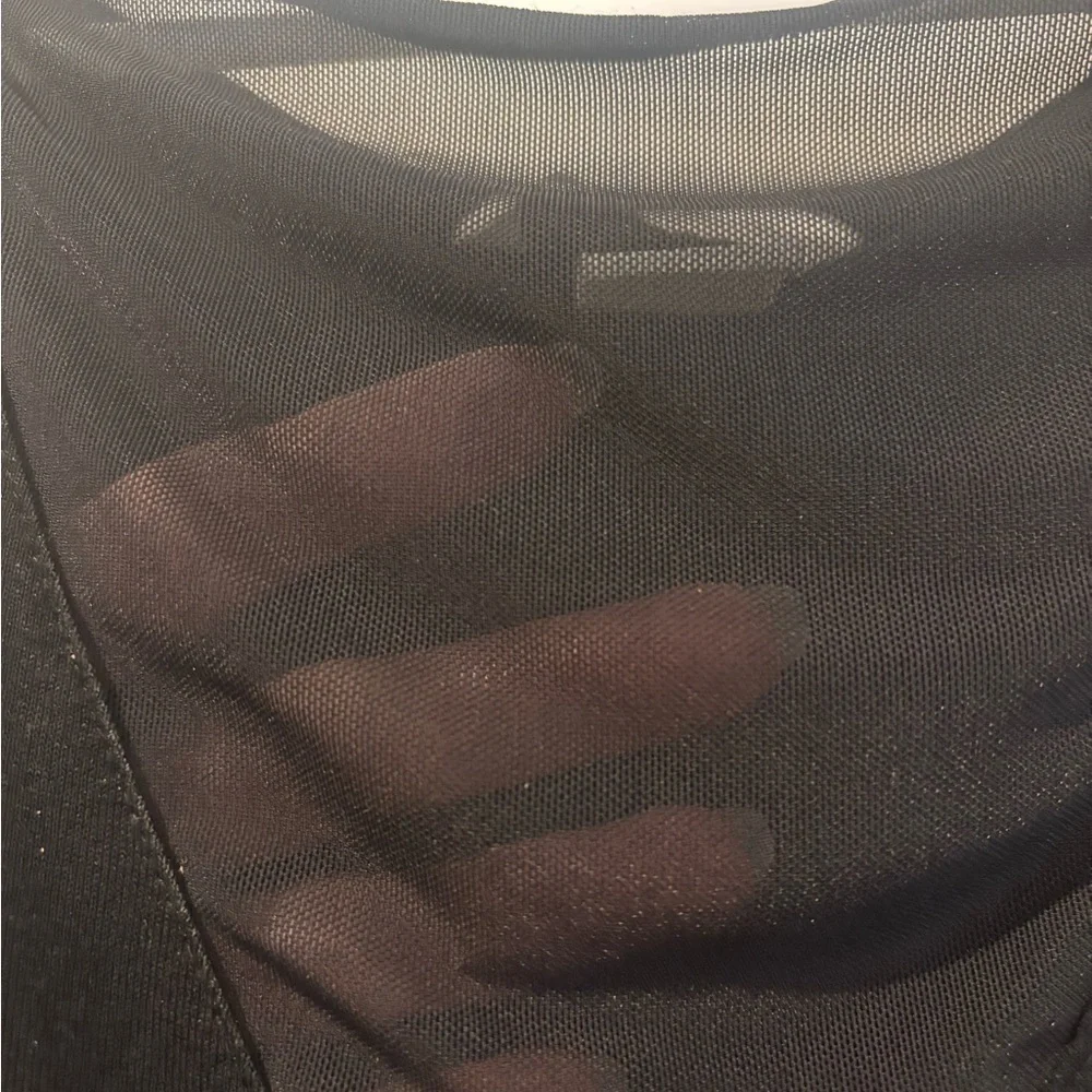 H&M Black Sleeveless Camisole - Picture 2 of 4